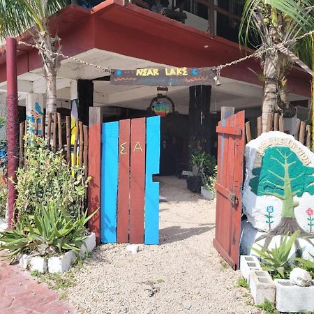 Near Lake Hostal Bacalar Exterior foto