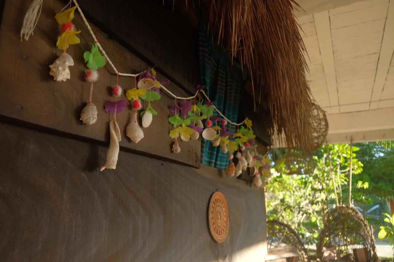 Near Lake Hostal Bacalar Exterior foto