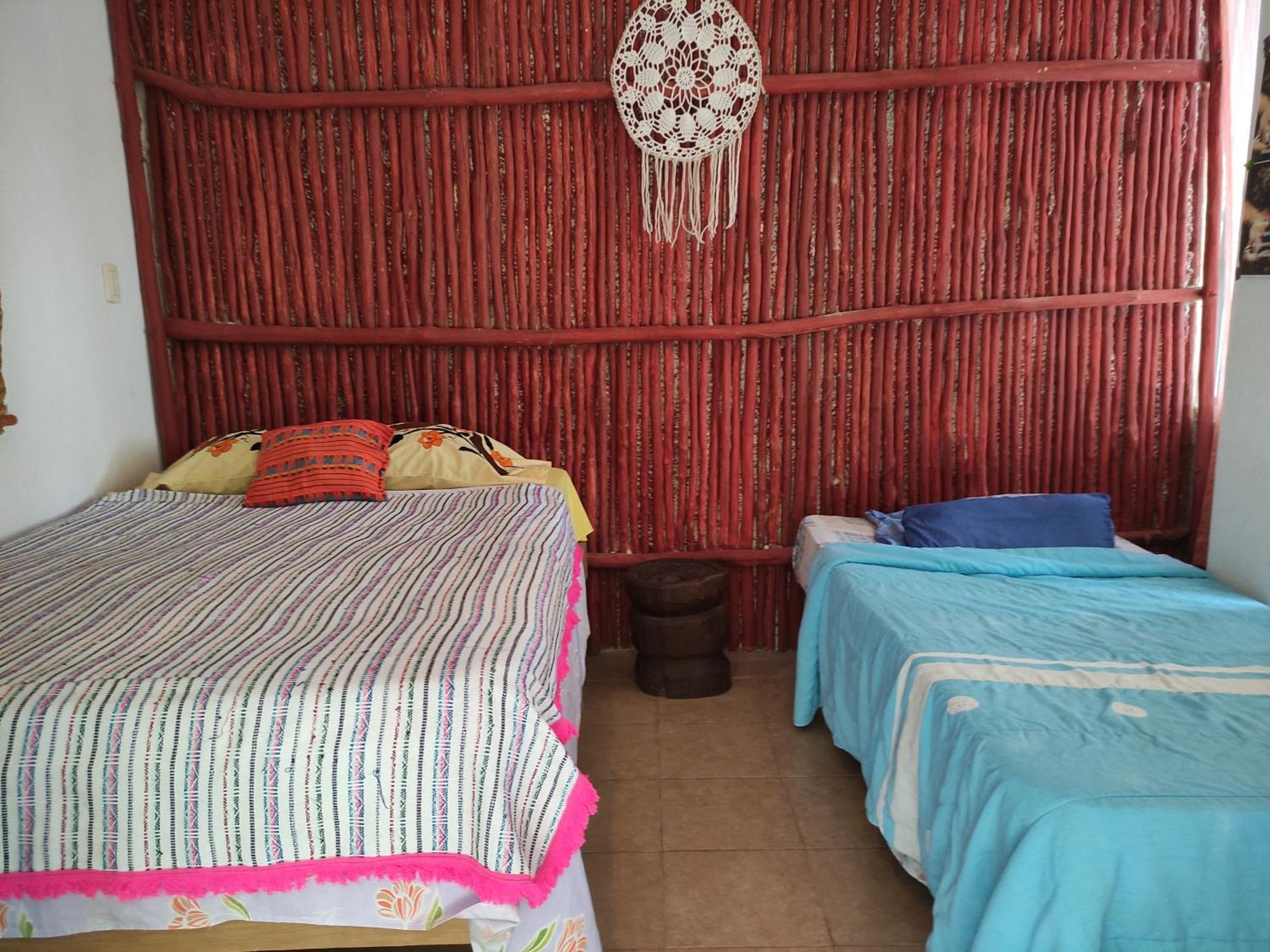 Near Lake Hostal Bacalar Habitación foto